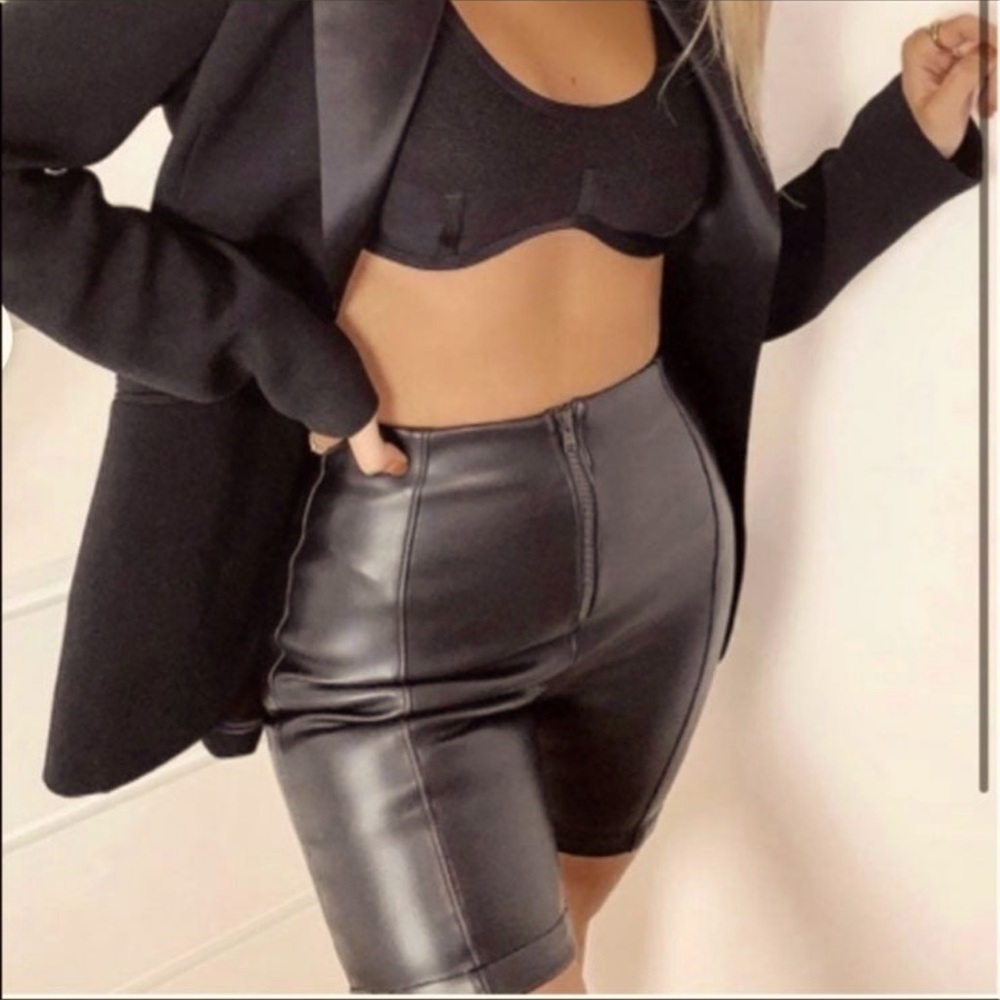 House of CB Silva  vegan leather high-rise  cycling shorts with front zipper